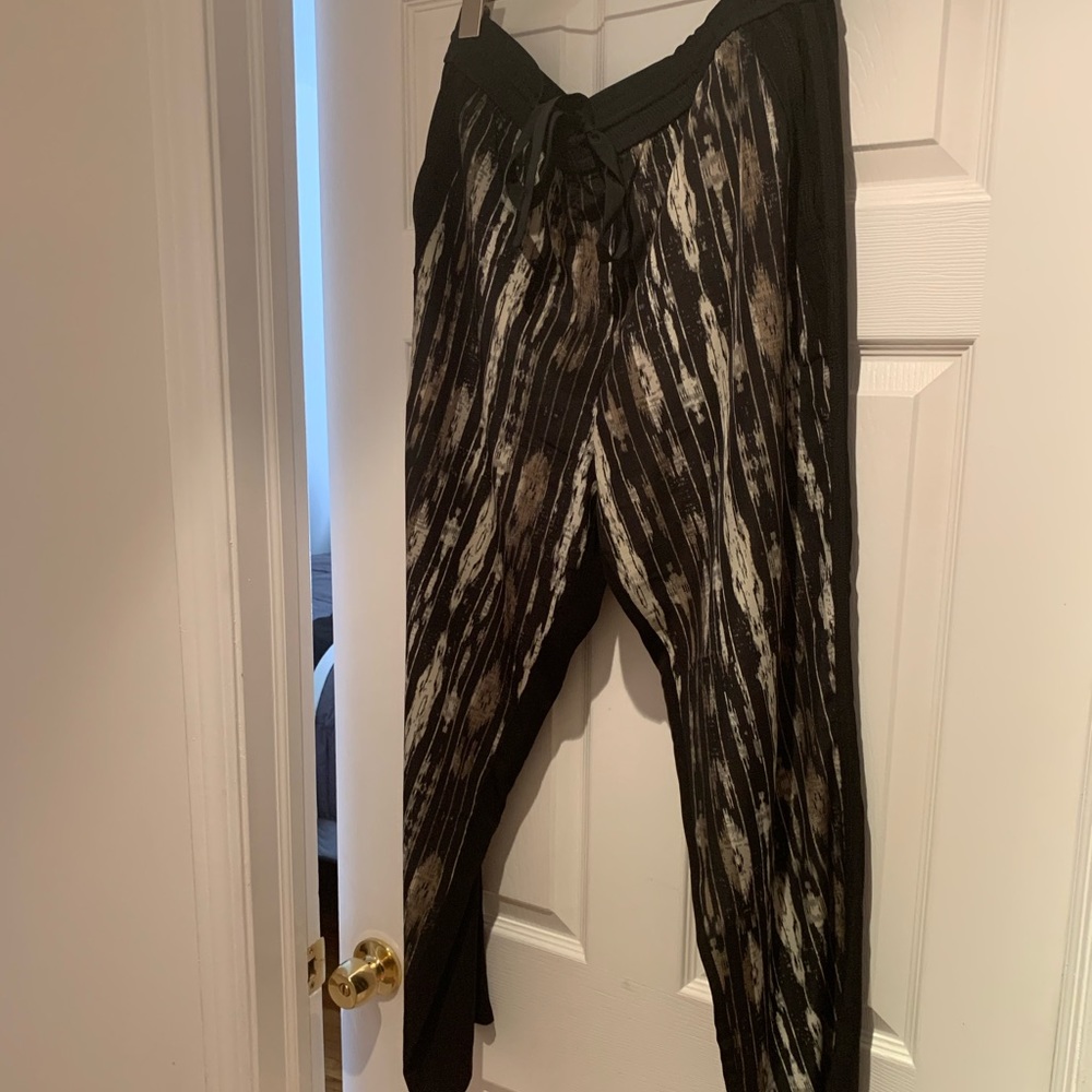 Kenneth Cole black printed drawstring pants